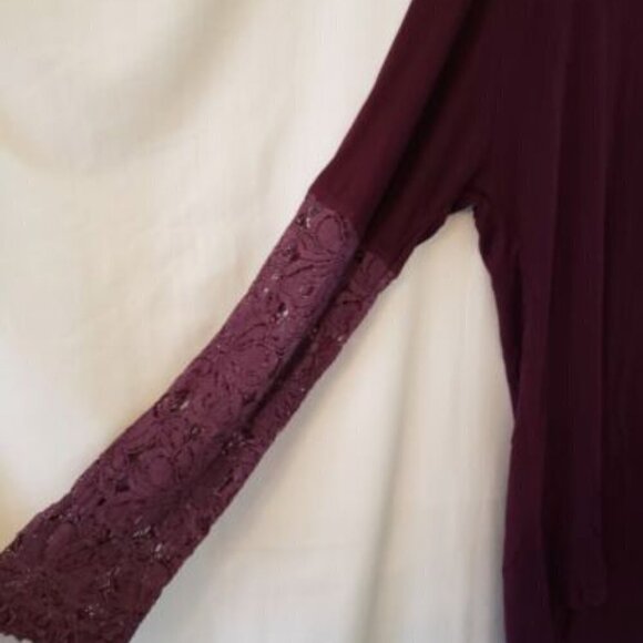 Bordeaux Burgundy Long Crochet Sleeve Shirt Jersey Knit Top - Picture 6 of 8